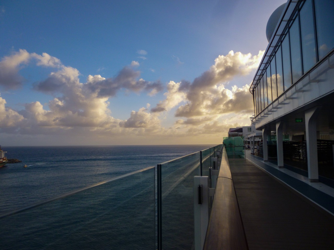 Kreuzfahrt: Gäste müssen vor Antritt ihrer Reise mit der „Mein Schiff“-Flotte einiges beachten (Archivbild).