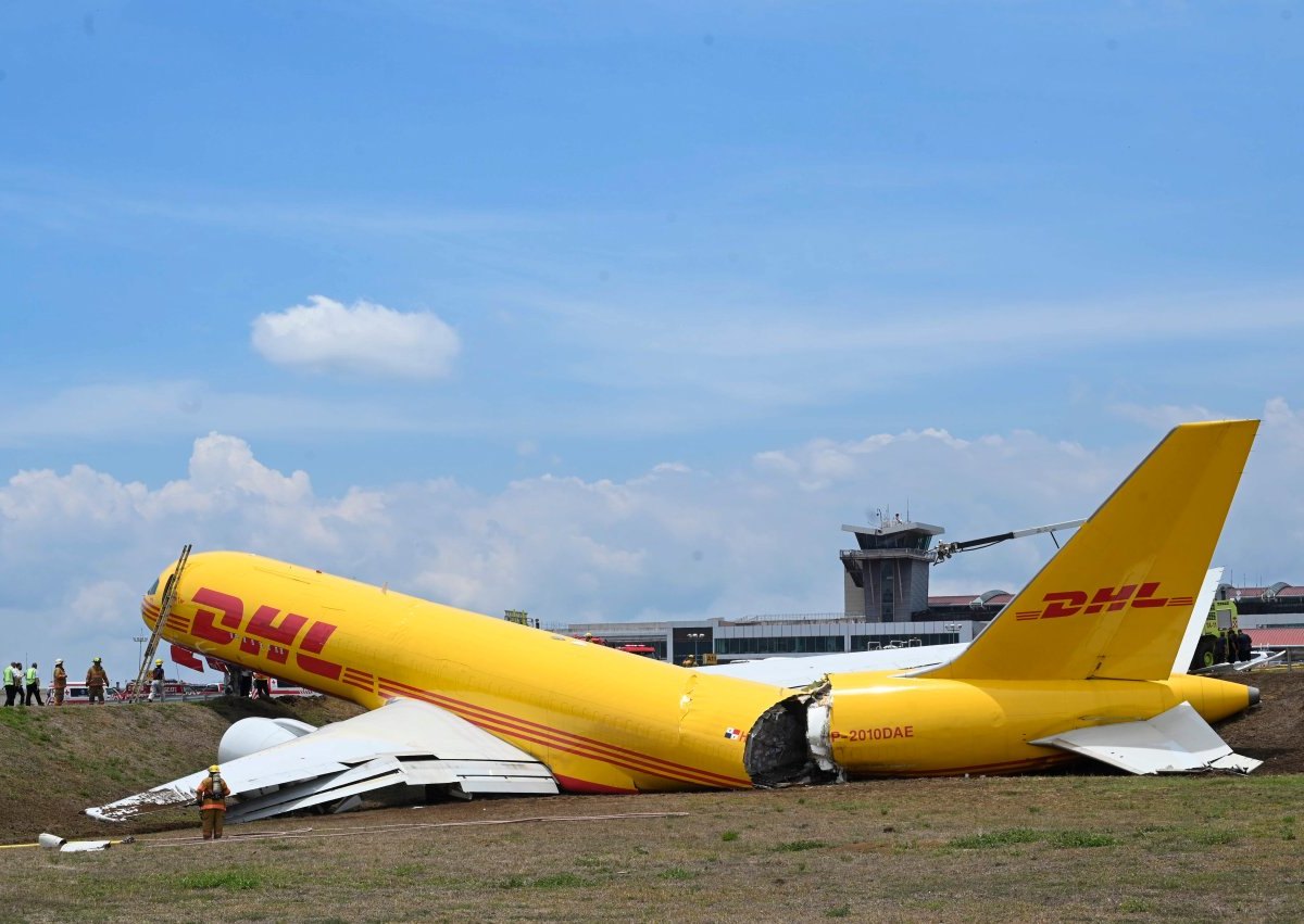 DHL.jpg