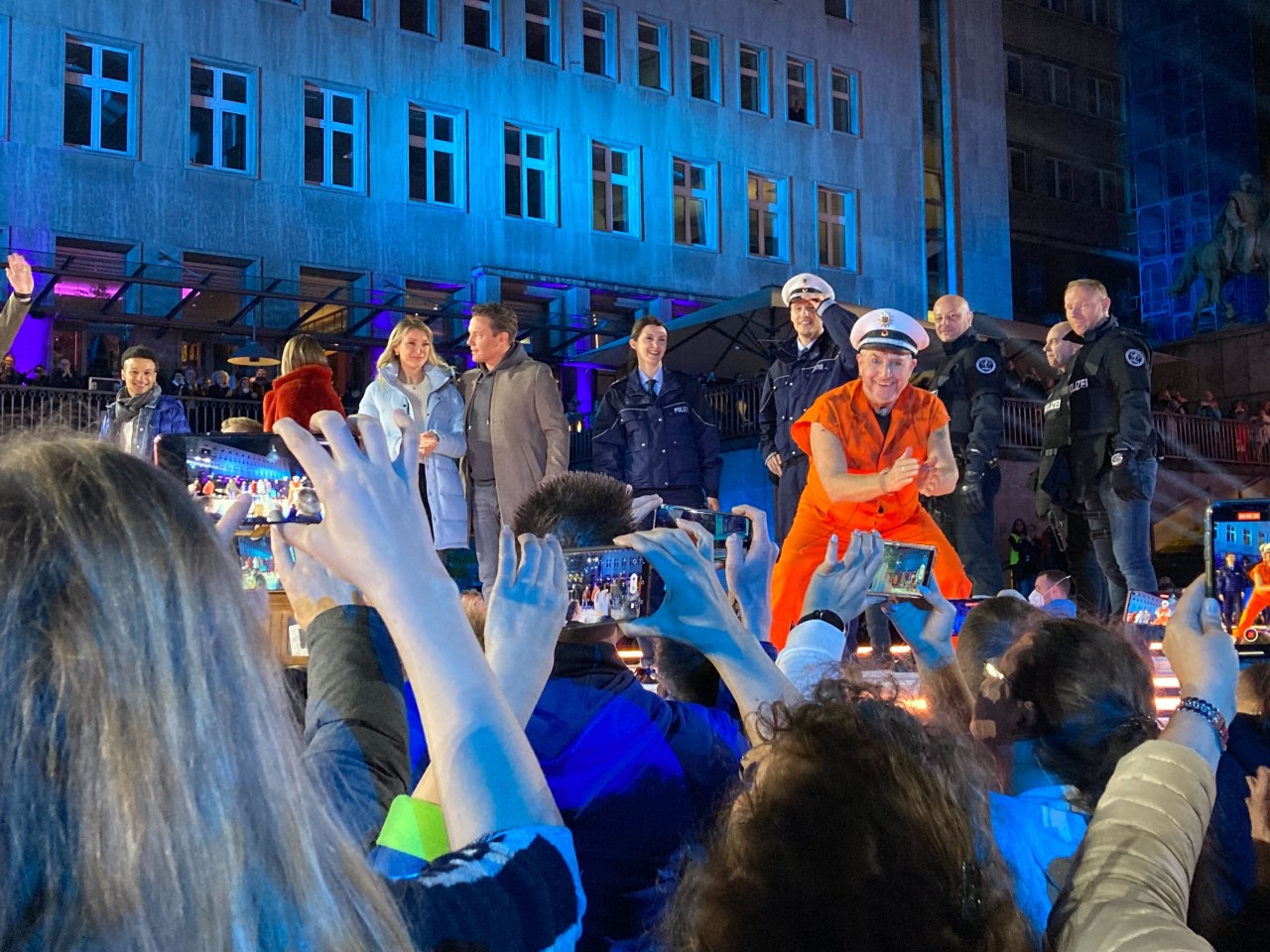 „Die Passion“ geht in Essen zu Ende. Die Schauspielerinnen und Schauspieler können sich über ein begeistertes Publikum freuen.