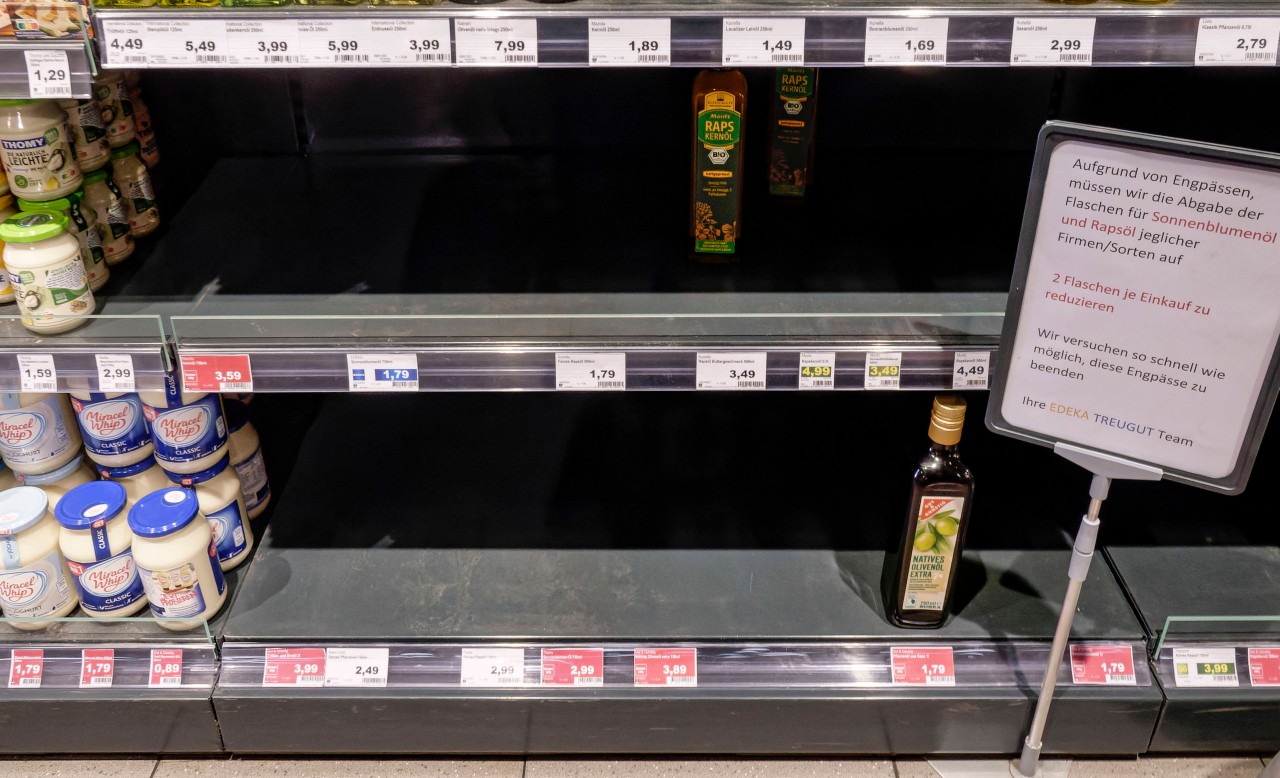 Dortmund: Im Supermarkt gibt es kaum noch Speiseöl zu kaufen. (Symbolbild)