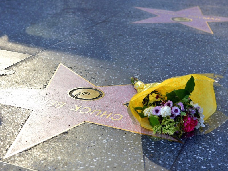 Am 18. März 2017 ist Chuck Berry gestorben. An seinem Stern auf dem „Walk of Fame“ in Hollywood wurden Blumen niedergelegt.