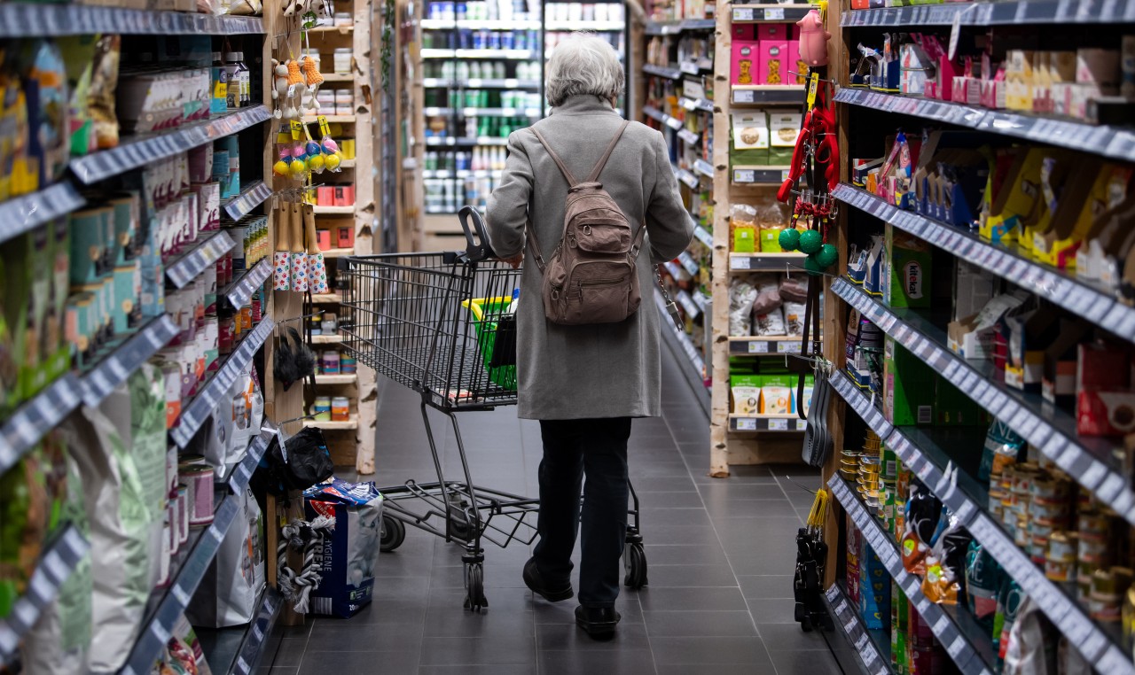 Kunden von Kaufland, Aldi und Co. müssen sich auf höhere Preise einstellen. (Symbolbild)