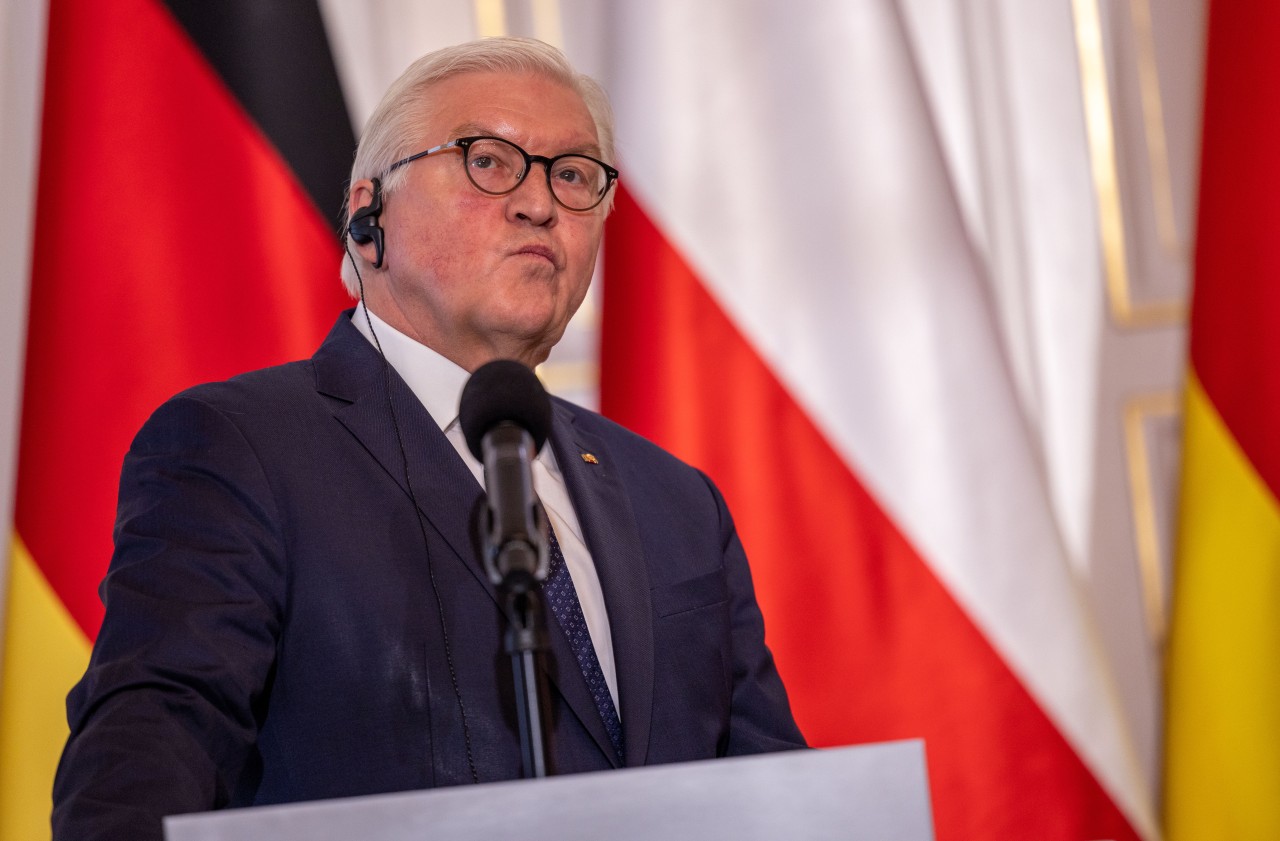 Ukraine-Krieg: Kiew erteilte Bundespräsident Frank-Walter Steinmeier aus mehreren Gründen eine Absage für einen Besuch.