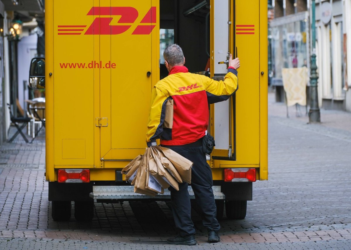 dhl