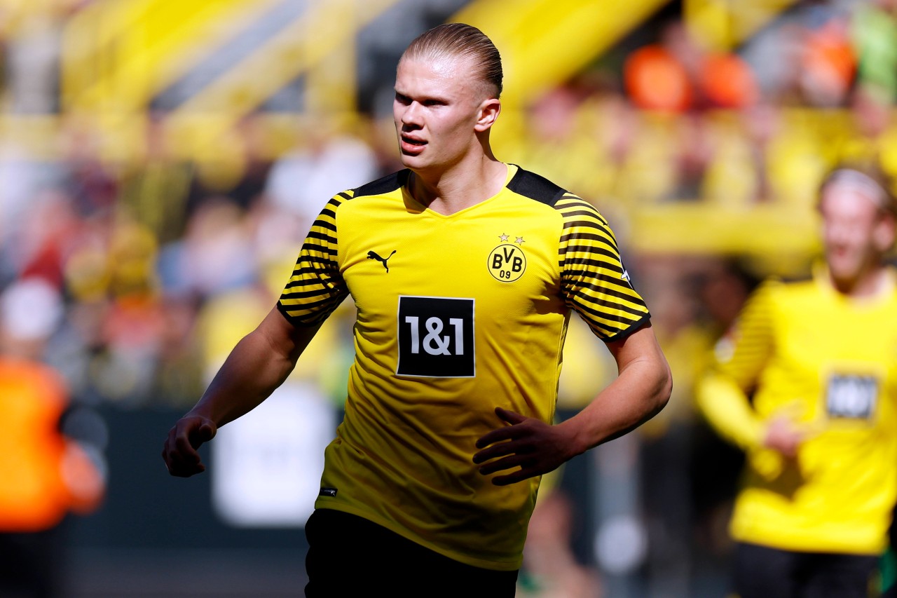 Erling Haaland verlässt wohl Borussia Dortmund und wechselt zu Manchester City.