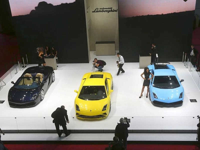 Lamborghini präsentiert einige neue Modelle bei dem Autosalon in Paris.