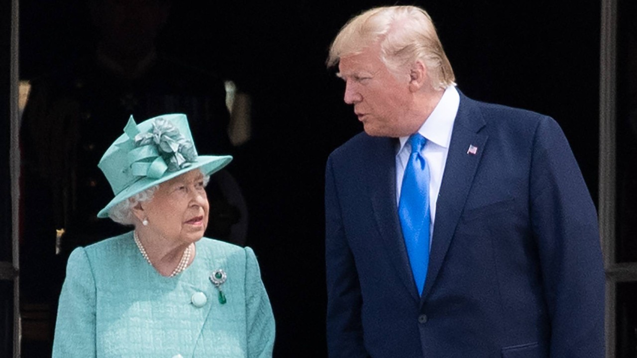 Donald Trump appelliert öffentlich an Queen Elizabeth II..