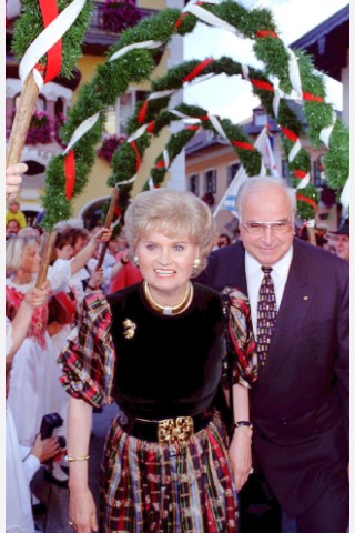 1995 feierten die Kohls dort sogar ein Sommerurlaub-Jubiläum: Zum 25. Mal in Folge verbrachten sie ihren Urlaub in St. Gilgen.