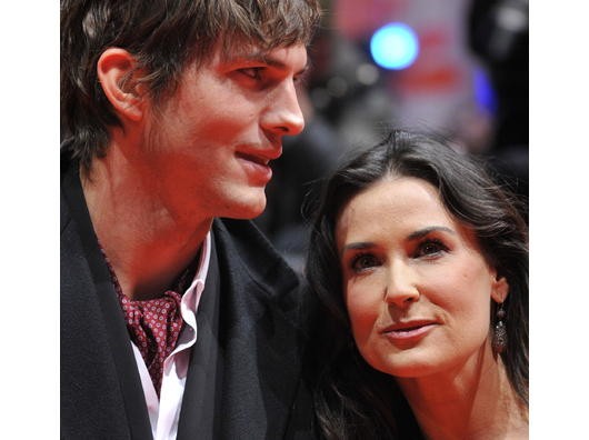 Ashton Kutcher und Demi Moore finden Susan großartig: "Auf eine fantastische, einzigartige und kitschige Art und Weise."