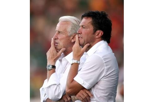 Die Pause war nur kurz. Matthäus feierte ein Wiedersehen mit Trap: Als Teamchef und Trainer betreuten Giovanni Trapattoni und Lothar Matthäus in der Saison 2006/2007 RedBull Salzburg.