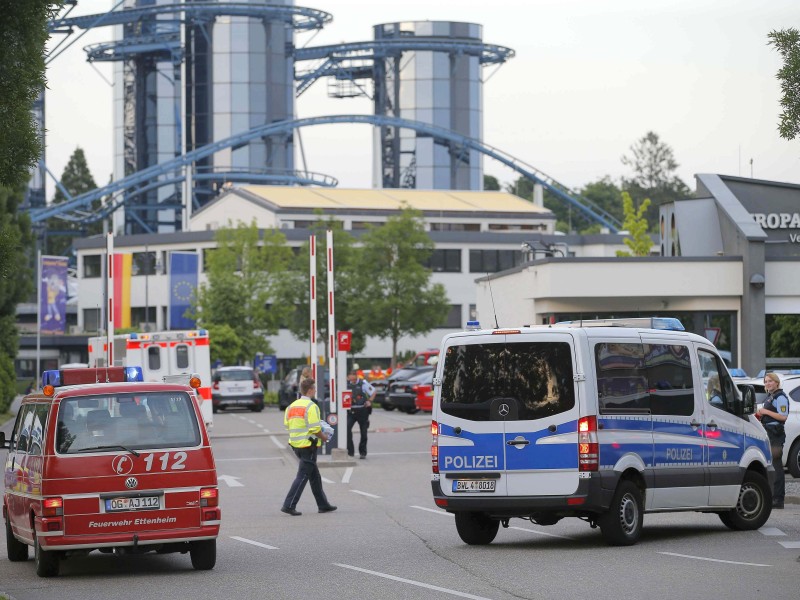 Im Einsatz waren die Kreisfeuerwehren Ortenau und Emmendingen. Zudem waren Kräfte der Berufsfeuerwehren Karlsruhe und Freiburg hinzugezogen worden.