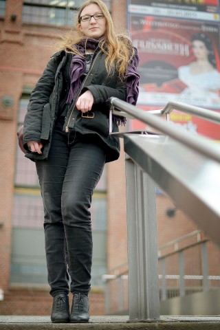 Sanja Graeber vor dem Colosseum in Essen.