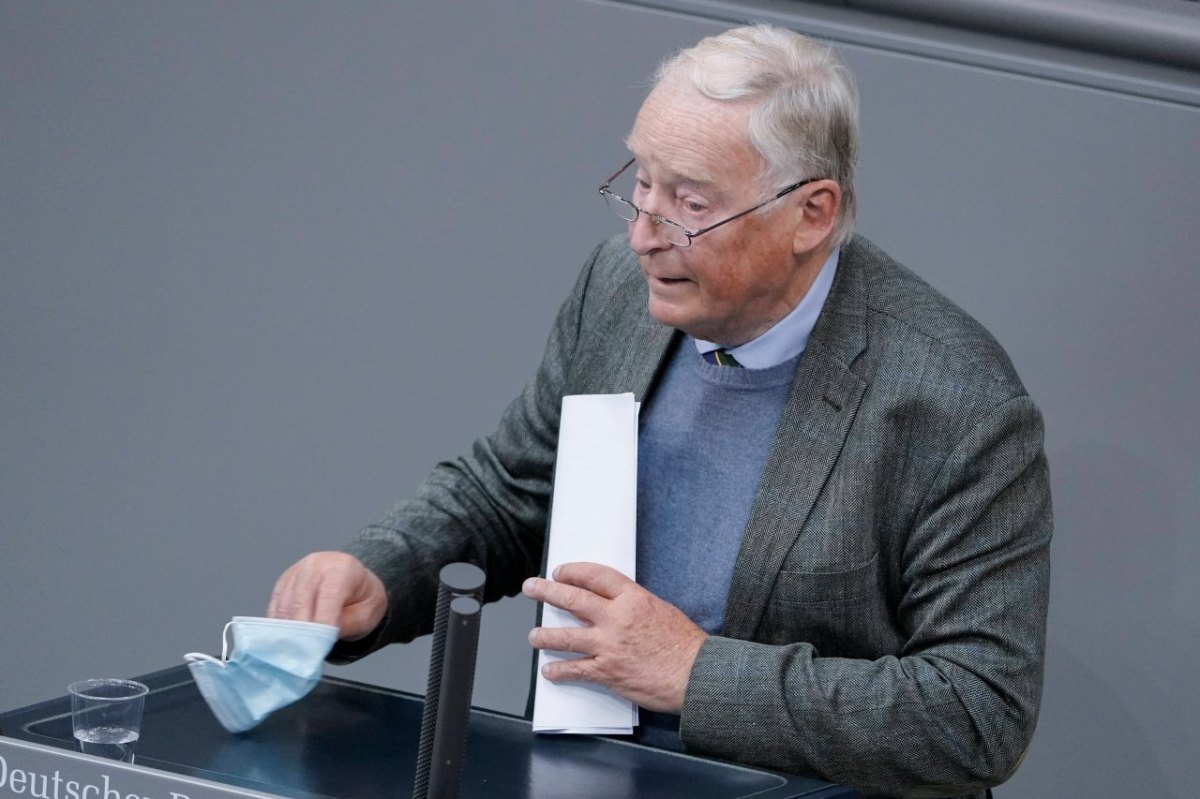 AfD: Parteichef Gauland sorgt für einmal mehr für Eklat im Bundestag – „Next Level ekelhaft“