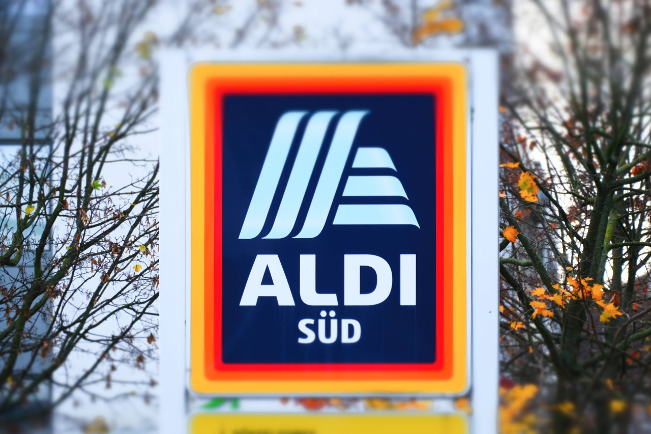 Aldi: Bei einem Test schnitt der Discounter schlecht ab. (Symbolbild)