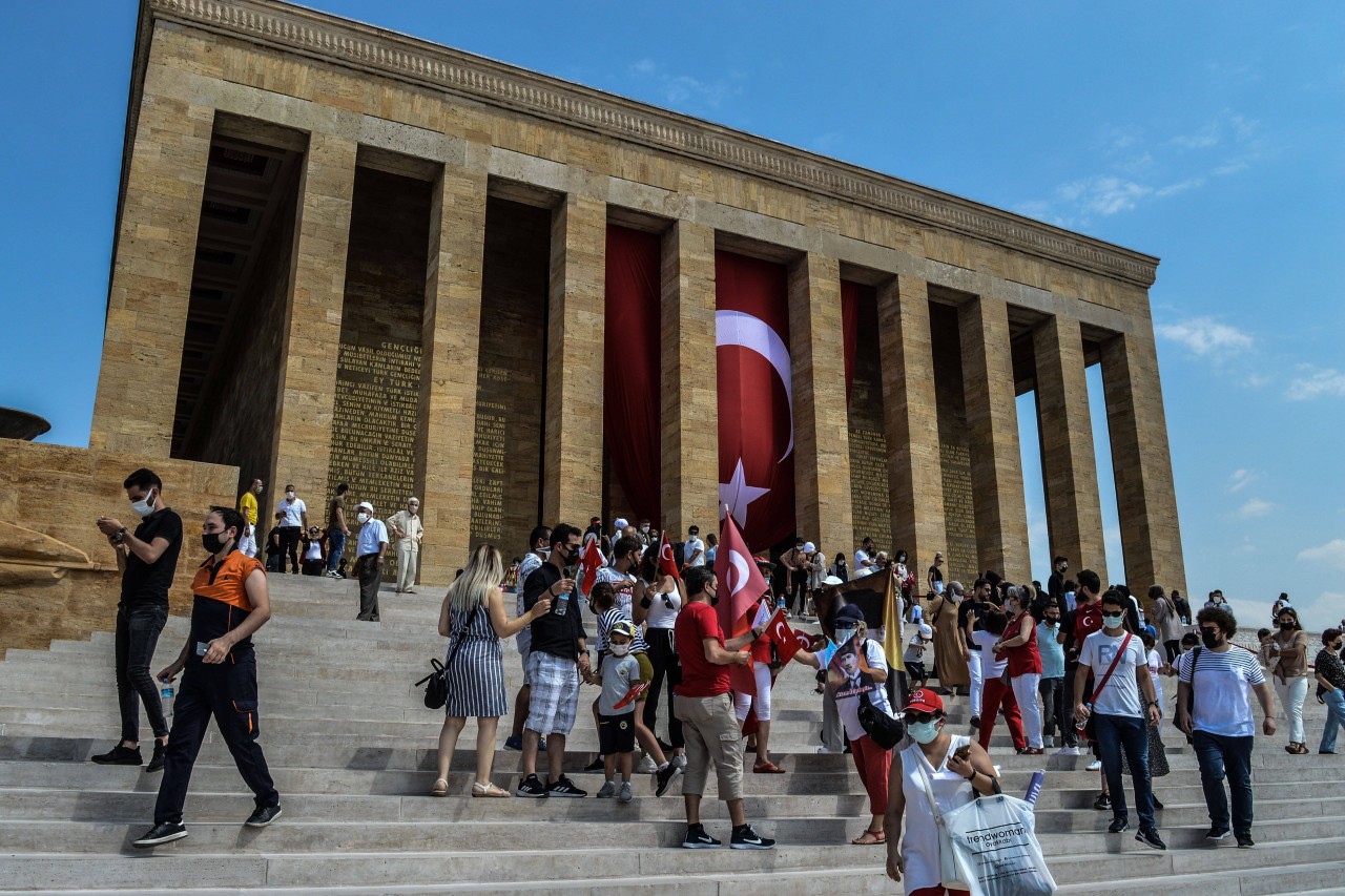 Das Atatürk-Mausoleum in der türkischen Hauptstadt Ankara. Viele Türken ehren ihren Staatsgründer mit einem Besuch. (Archivfoto)