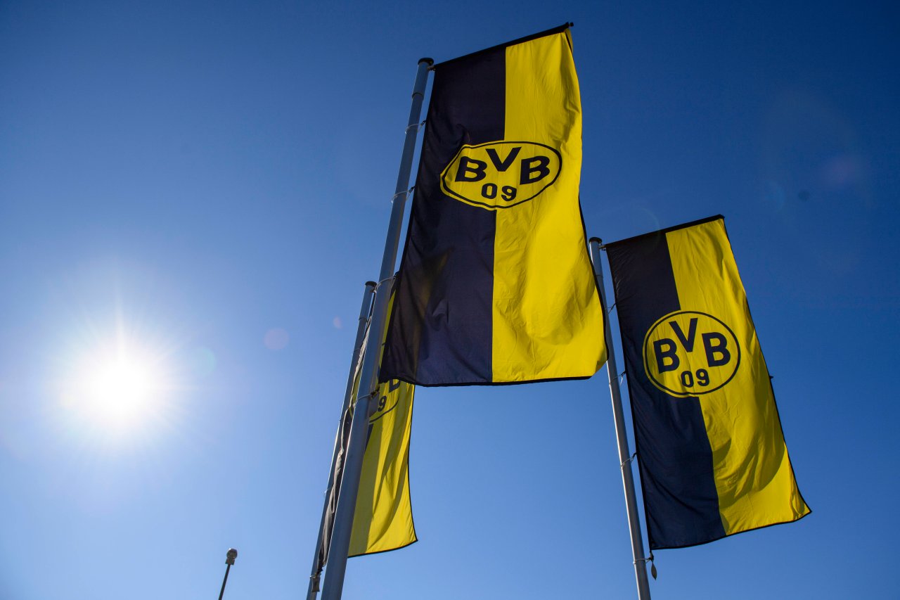 Borussia Dortmund macht Drohung wahr und schmeißt IHN raus! DerWesten.de
