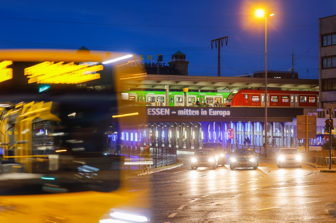 Die Stadt Essen plant ein großes Umbauprojekt für die City-Bahn. (Symbolbild)