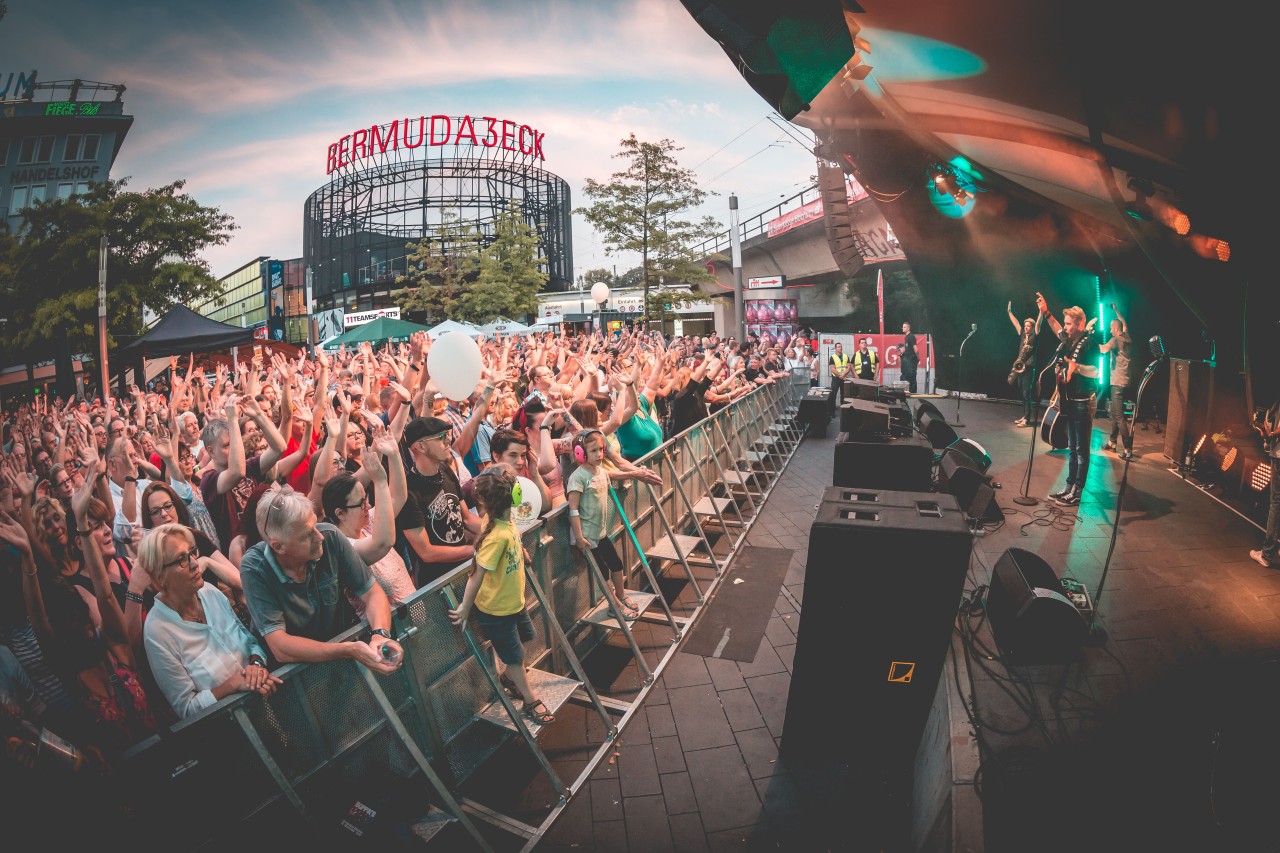 Auch im vergangenen Jahr traten die Rock'n'Roller von Bobbin' B bei Bochum total auf. 