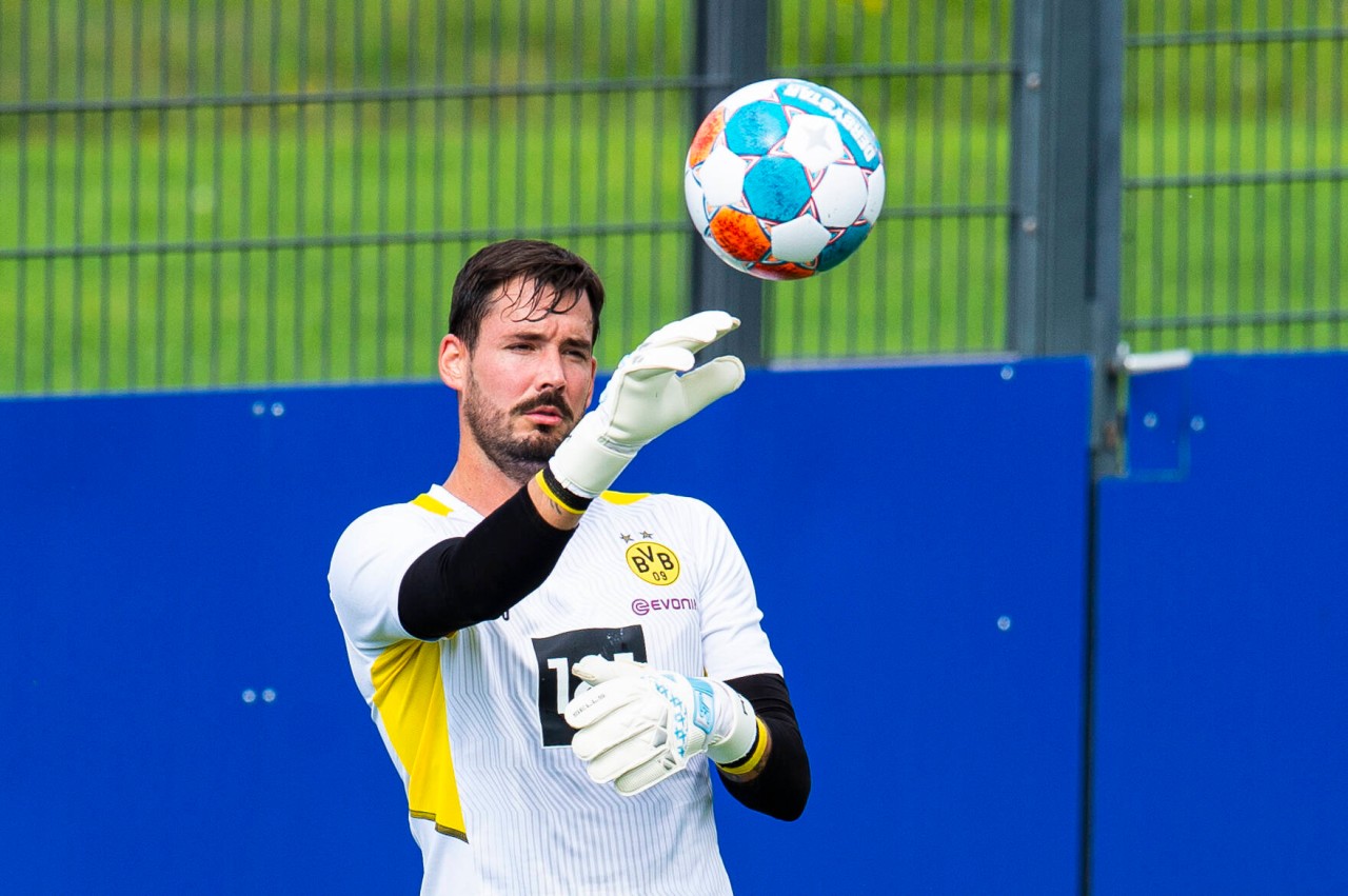 Seit 2015 stand Roman Bürki für den BVB zwischen den Pfosten - Dann wurde er aussortiert