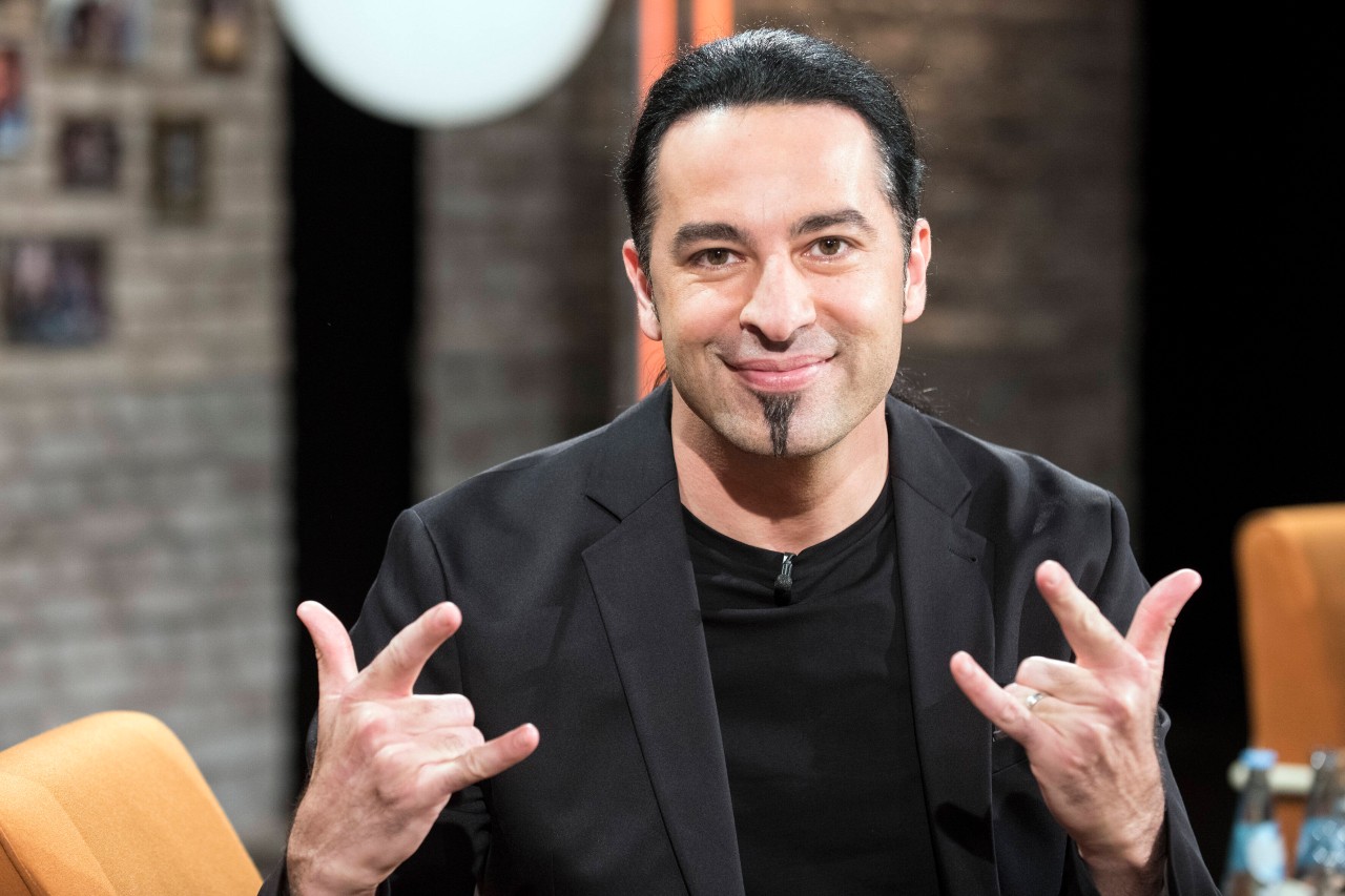 Comedian Bülent Ceylan ist am Sonntag bei „Immer wieder sonntags” zu Gast.