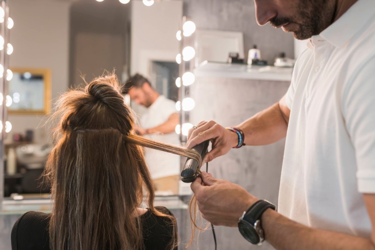 Corona in NRW: 2G beim Friseur? Diese Regeln gelten aktuell