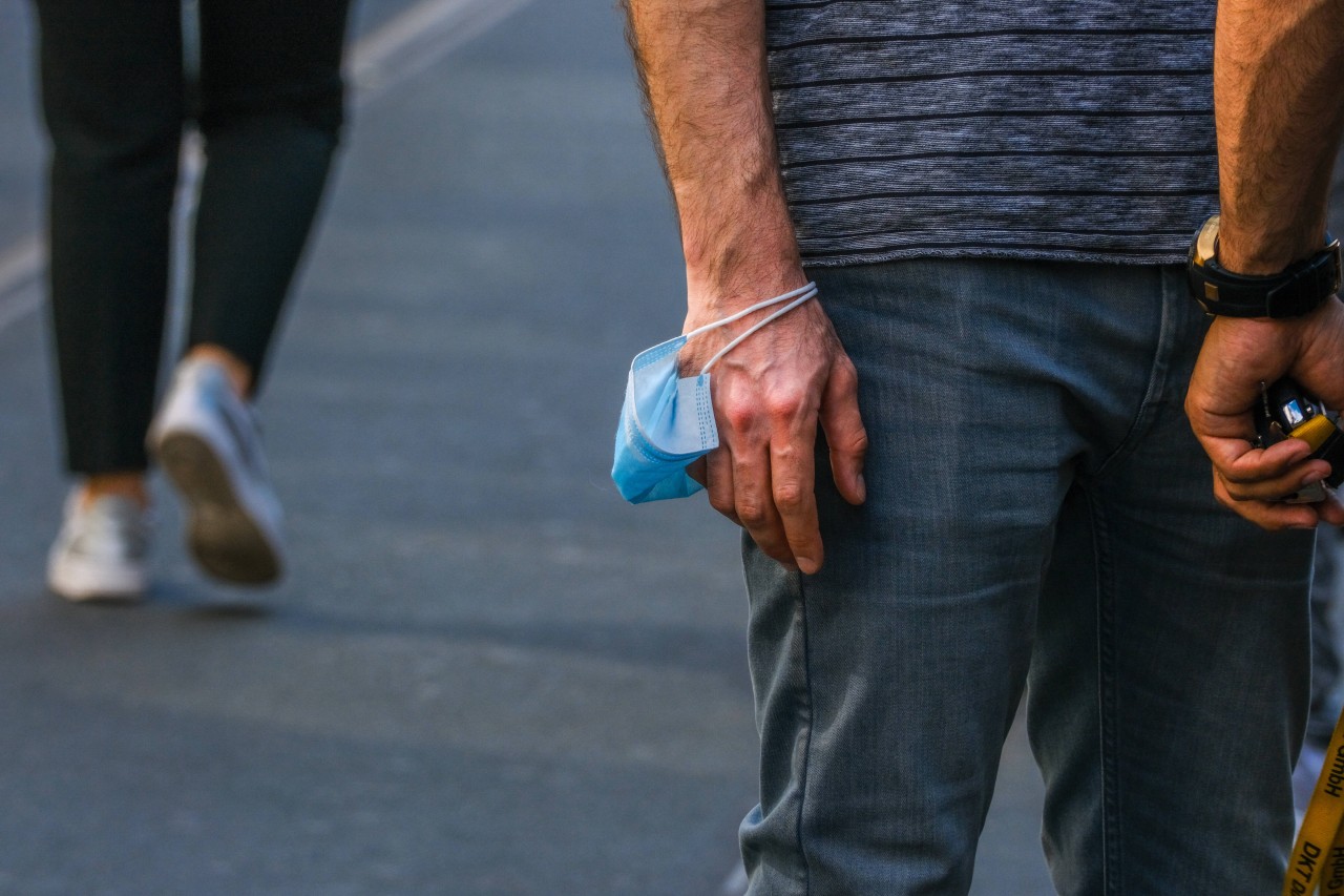 Corona in NRW: Infektionszahlen mit neuem Rekord – HIER ist es besonders schlimm (Symbolbild). 