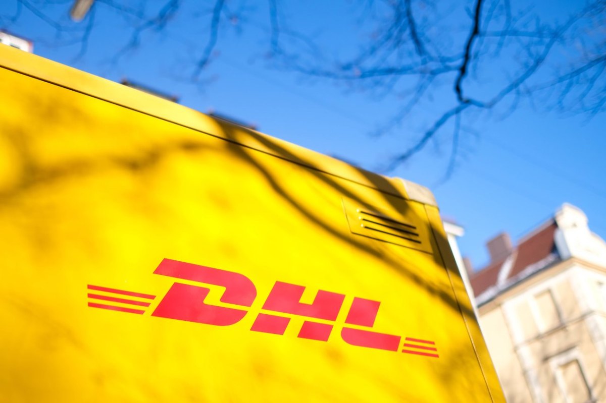 DHL.jpg