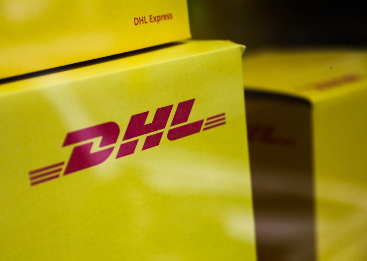 DHL.jpg