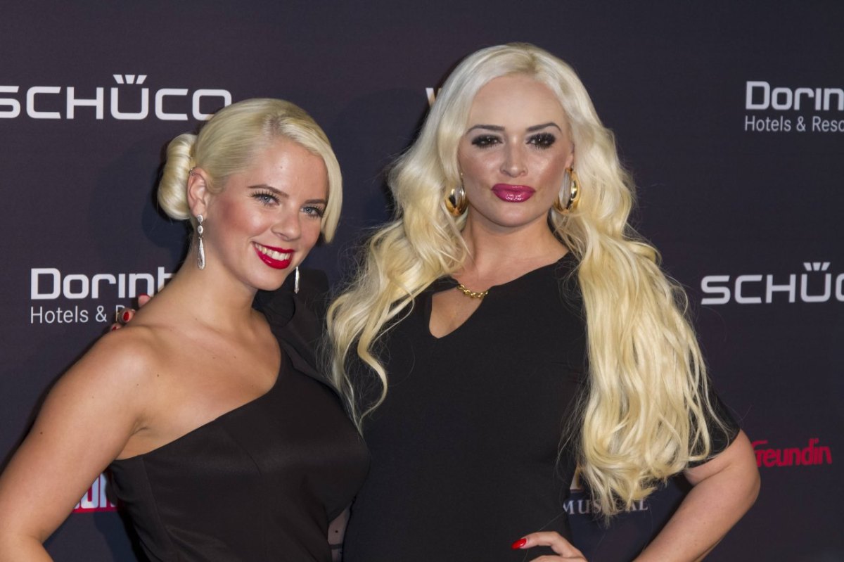 Daniela Katzenberger mit Schwester.jpg