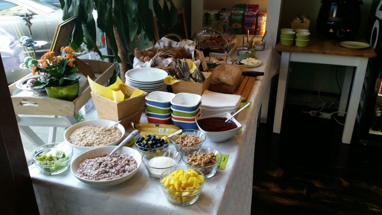 Im veganen Café Dankbar in Frohnhausen bietet jeden ersten und dritten Sonntag im Monat einen Brunch an.