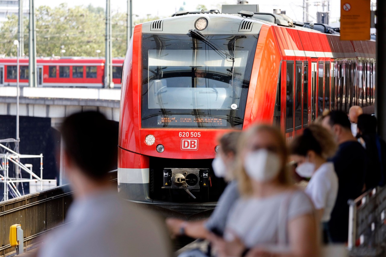 Deutsche Bahn: Eine Frau war richtig sauer auf das Unternehmen. (Symbolbild)