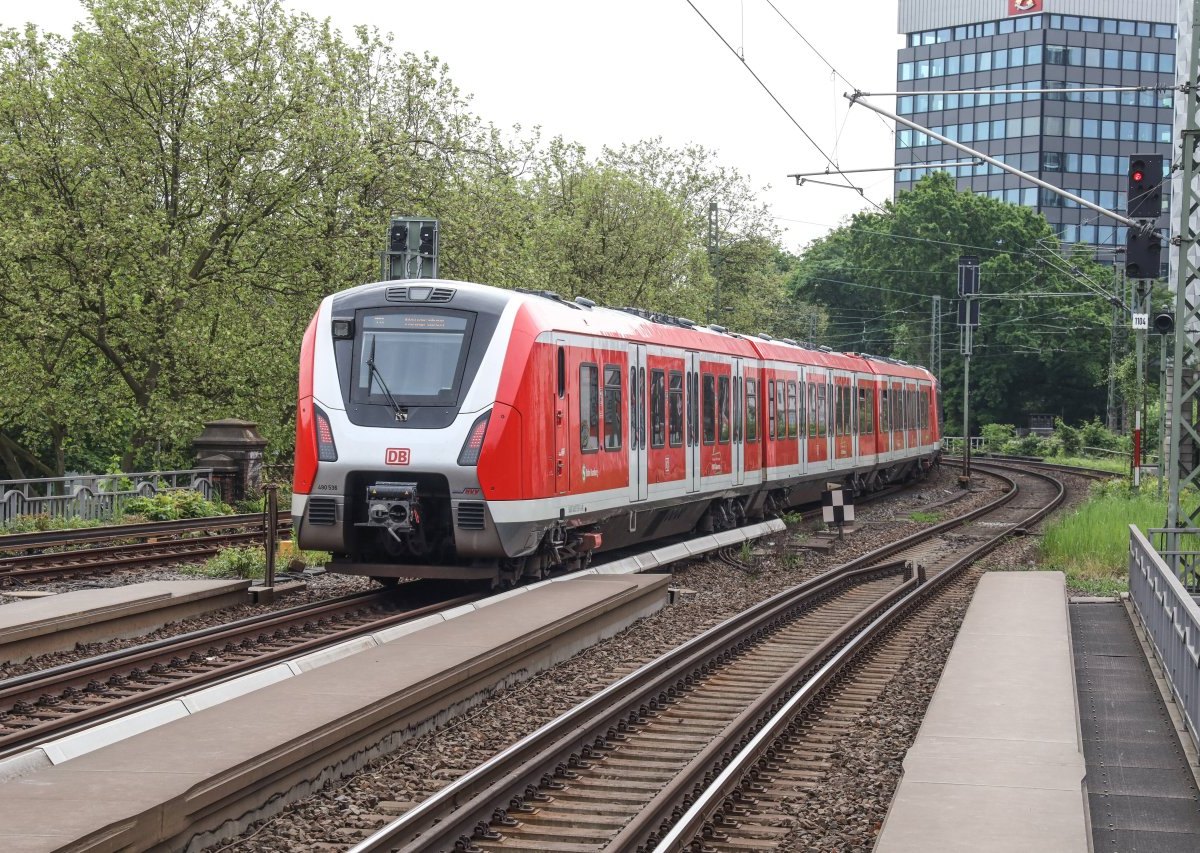 Deutsche Bahn.jpg