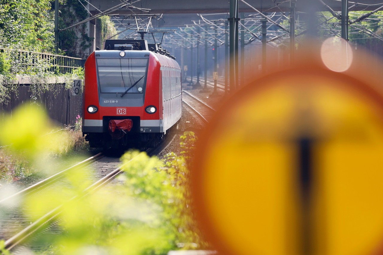 Tödliches Unglück bei der Deutschen Bahn in NRW. (Symbolbild)