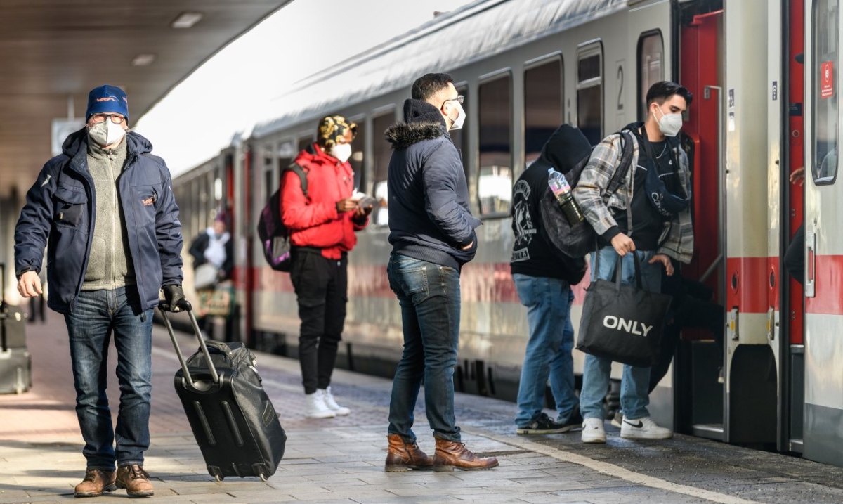 Deutsche Bahn in NRW maskenpflicht.jpg