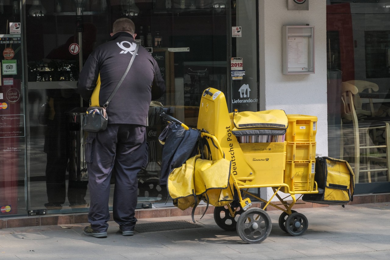 Die Deutsche Post hat auf ihrem Facebook-Account eine Ankündigung gemacht. (Symbolfoto)