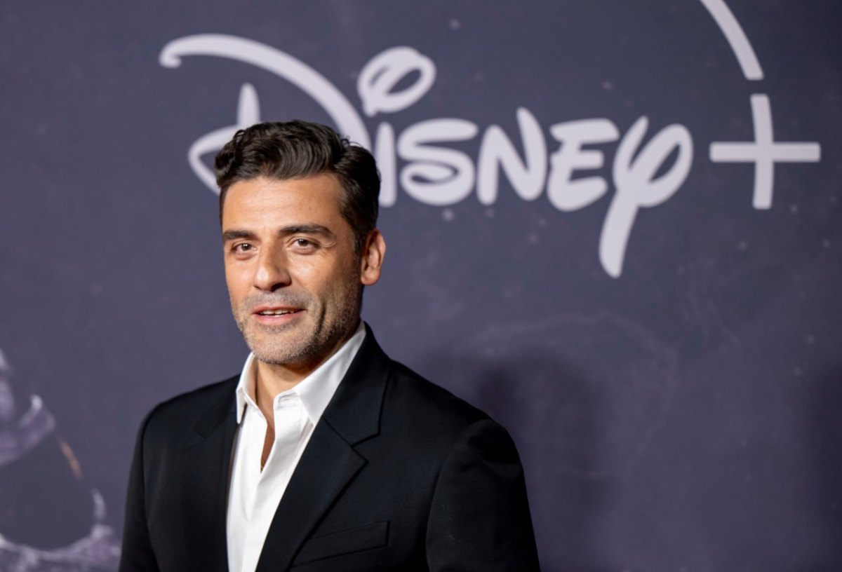 Disney-Moon-Knight-Oscar-Isaac.jpg