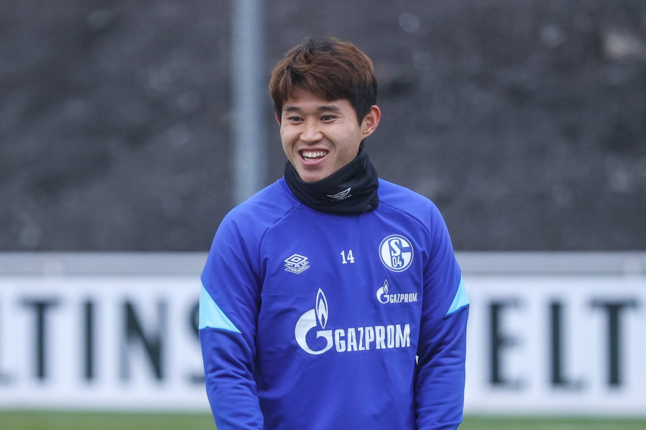 Dong-gyeong Lee will in Kürze sein erstes S04-Spiel bestreiten.