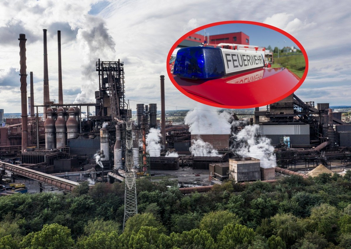 Duisburg: Große Rauchsäule über Thyssenkrupp-Gelände (Symbolbild), Duisburg: Brannte es auf dem Thyssenkrupp-Gelände oder nicht?