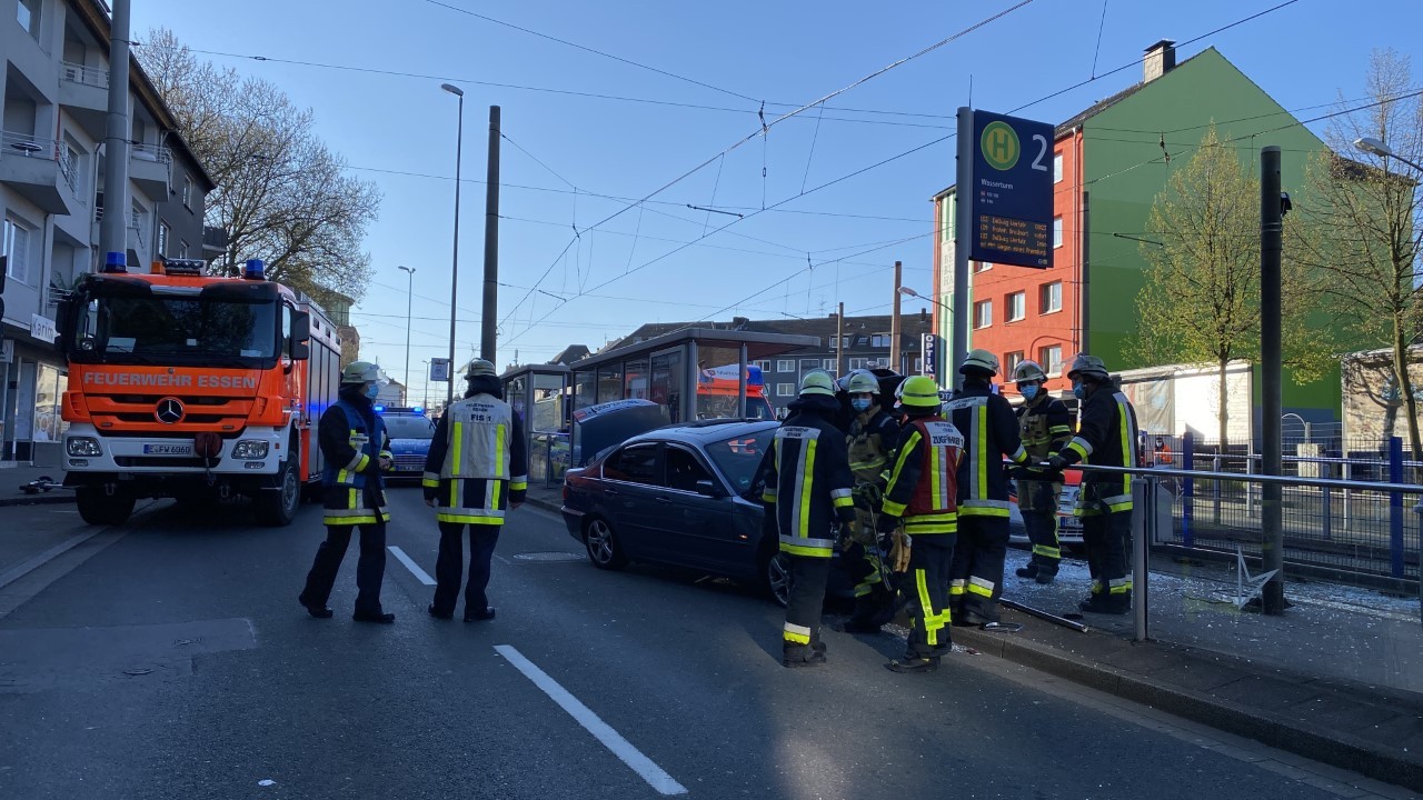 Mehrere Einsatzkräfte waren in Essen-Huttrop. 