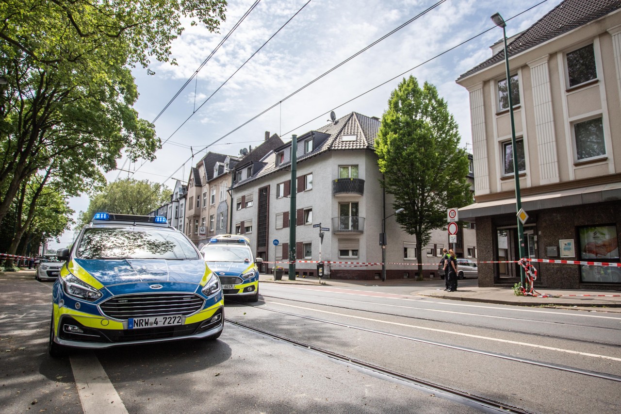 Mitten am Tag wurden in Essen Karnap am Dienstag mehrere Schüsse abgefeuert. Anwohner sind schockiert. (Symbolbild)