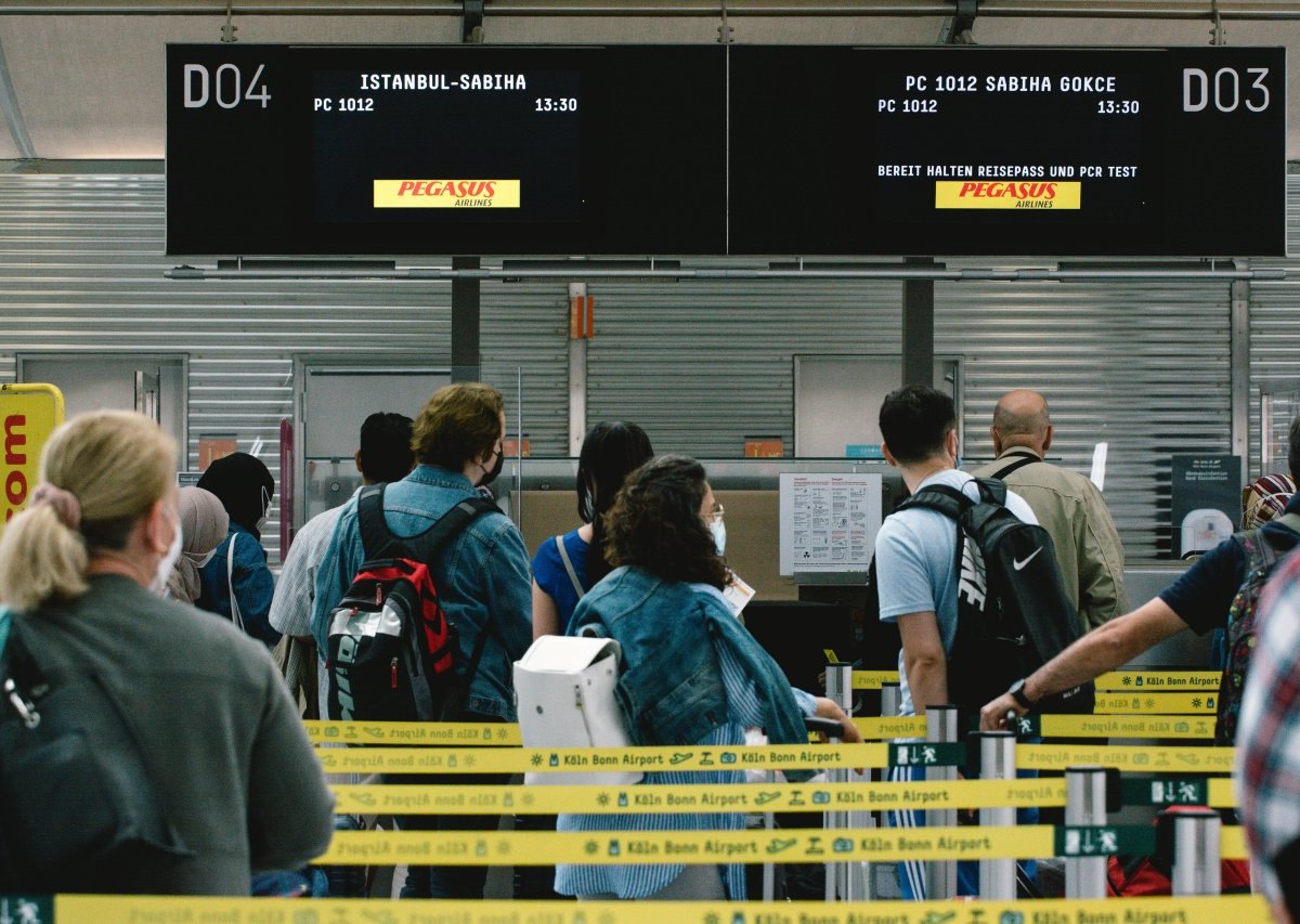 Flughafen Köln/Bonn.jpg