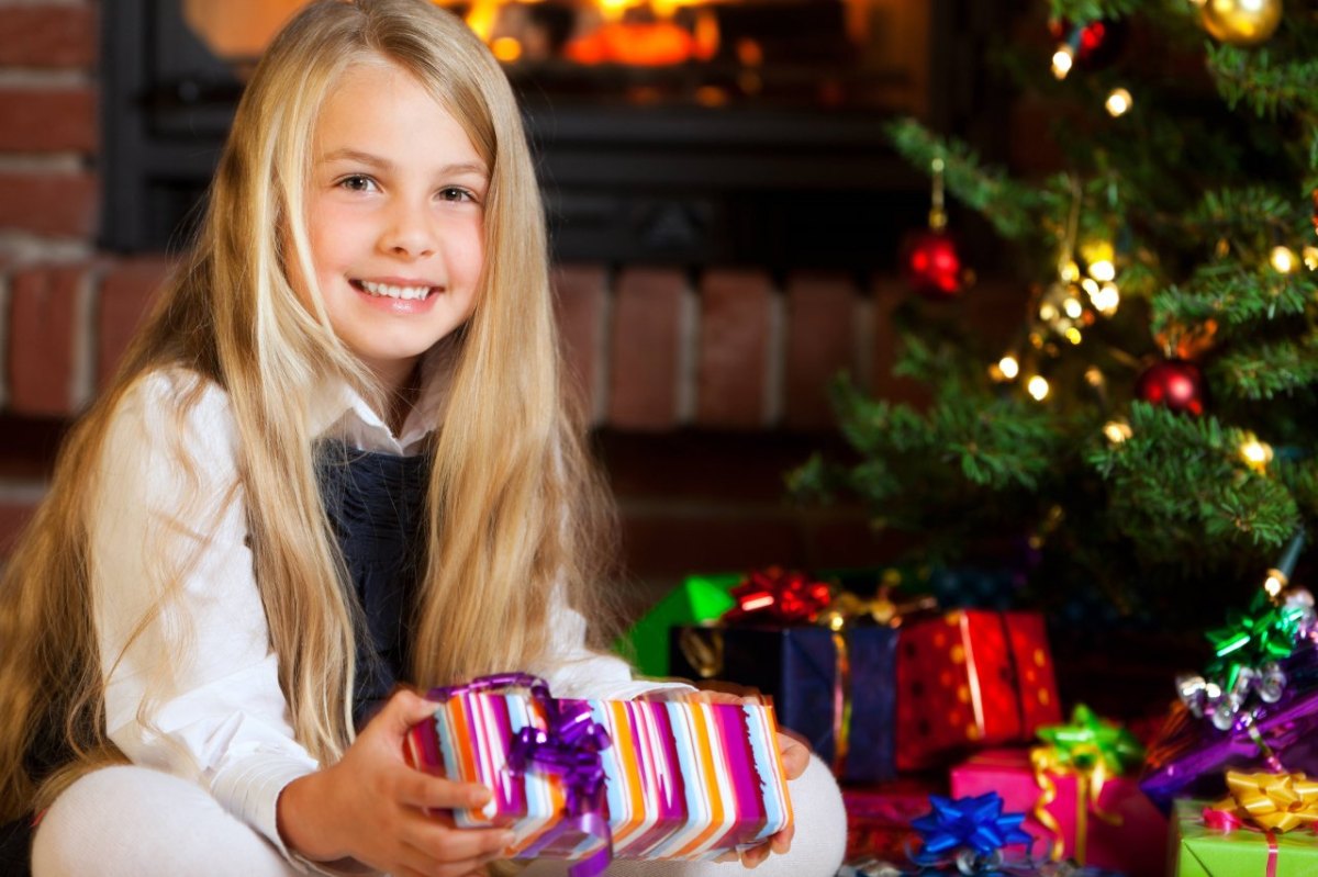 Geschenk Kinder Weihnachten.jpg