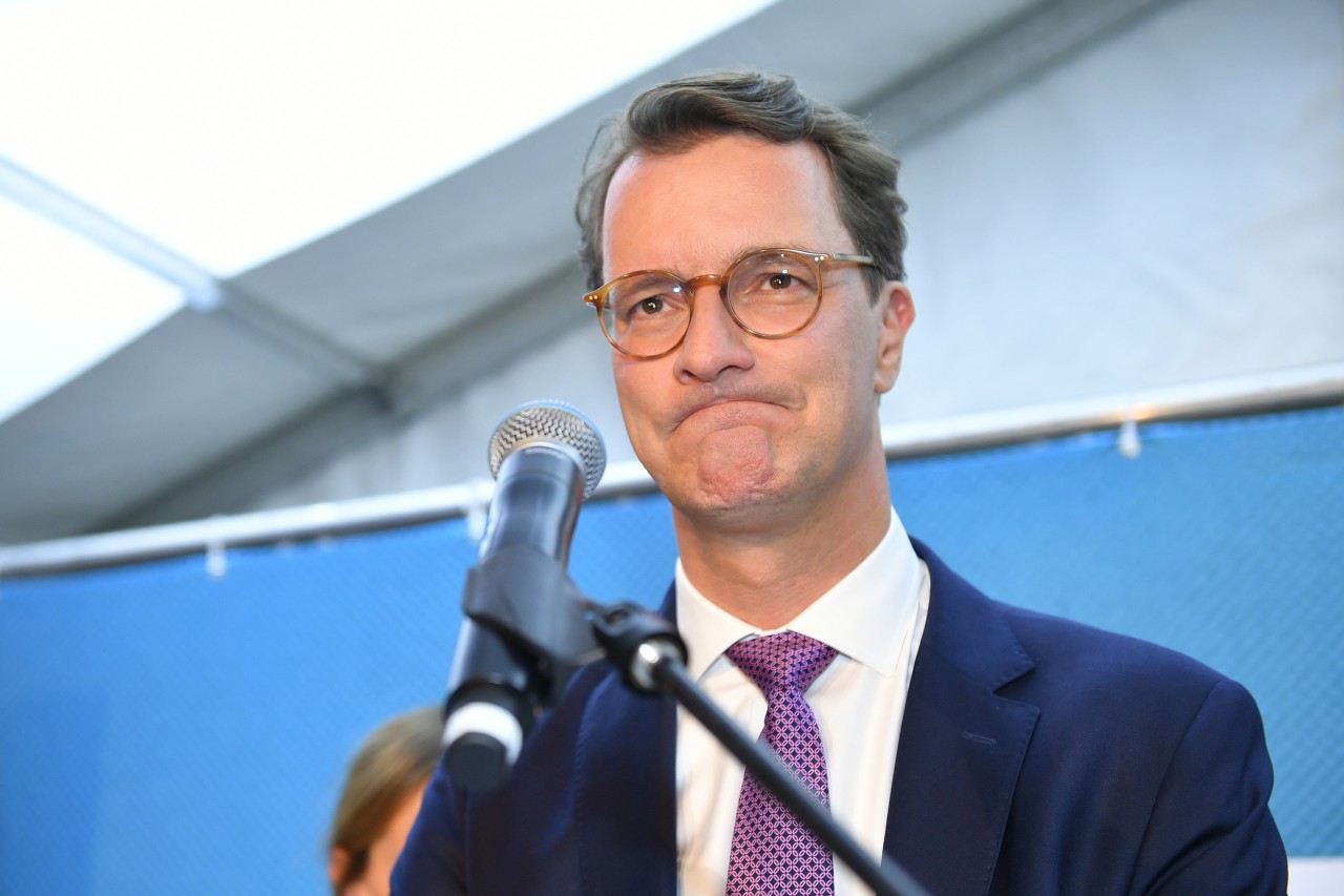 Wurde am Wahlsonntag als Wahlsieger gefeiert, aber nicht mal jeder Fünfte wählte ihn: Hendrik Wüst von der CDU. 