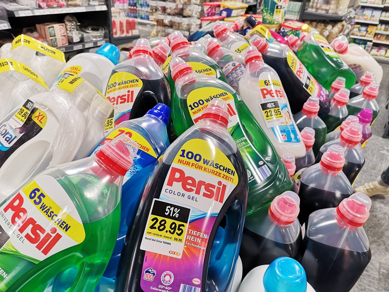 Aldi, Rewe und Co: Persil könnte bald deutlich teurer werden. 