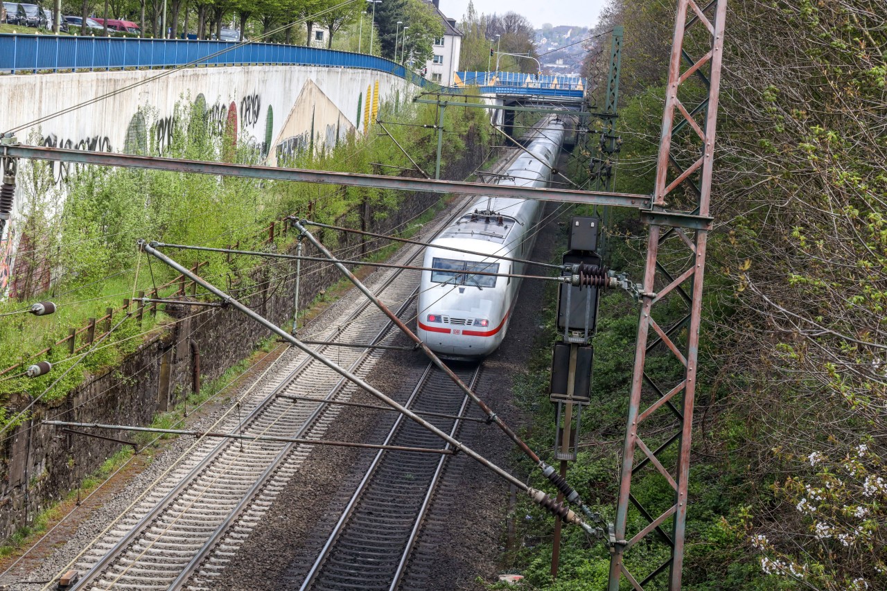 Deutsche Bahn in Dortmund: Ein Lokführer wurde durch einen Laserpointer geblendet (Symbolfoto).