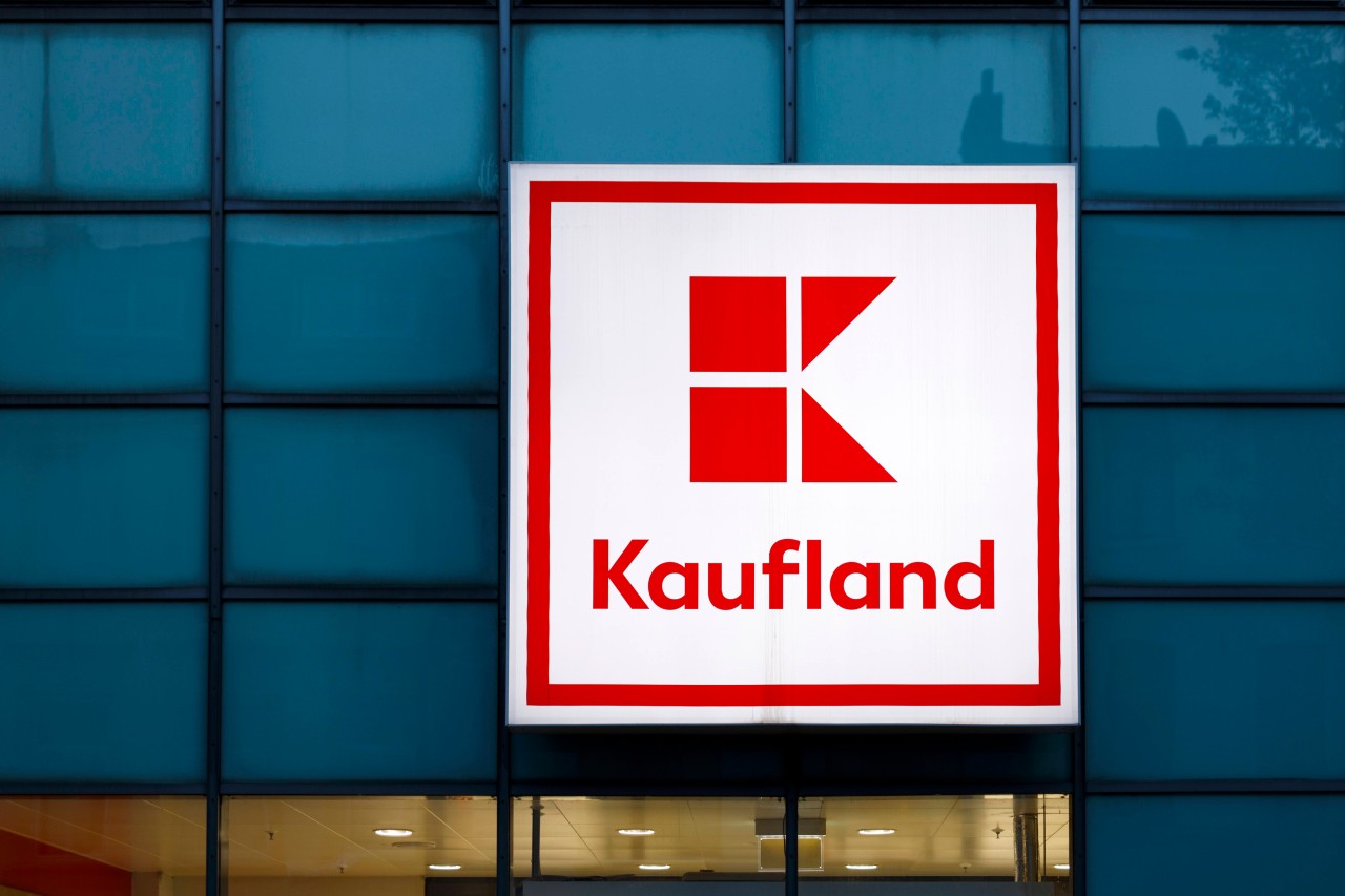 Kaufland: Kundin irritiert beim Blick ins Prospekt. (Symbolbild)