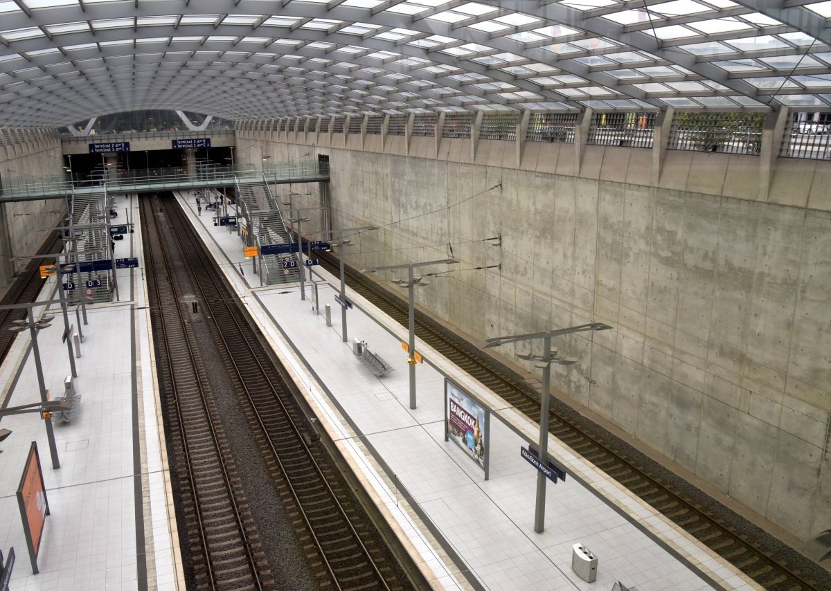 Koeln Bonn Flughafen.jpg