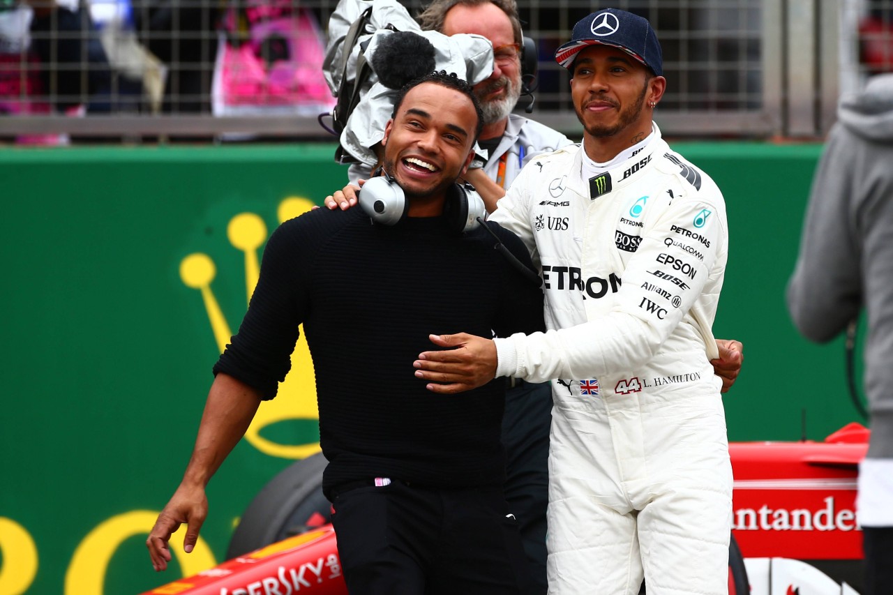 Lewis Hamilton und sein Bruder Nicolas. (Archivbild)