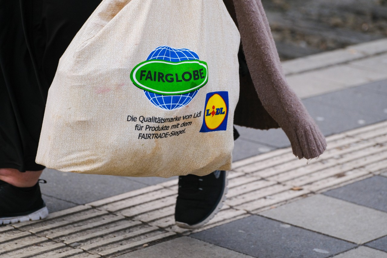 Lidl geht in die Offensive und will beim Kaffeegeschäft mitrösten. (Symbolbild)