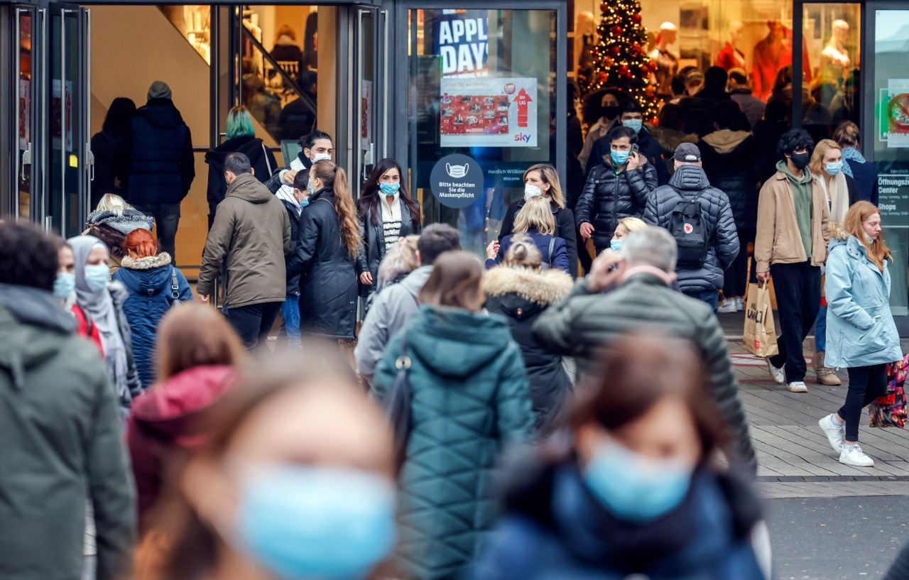 Zum Black Friday öffnet der Limbecker Platz länger. (Archivbild)